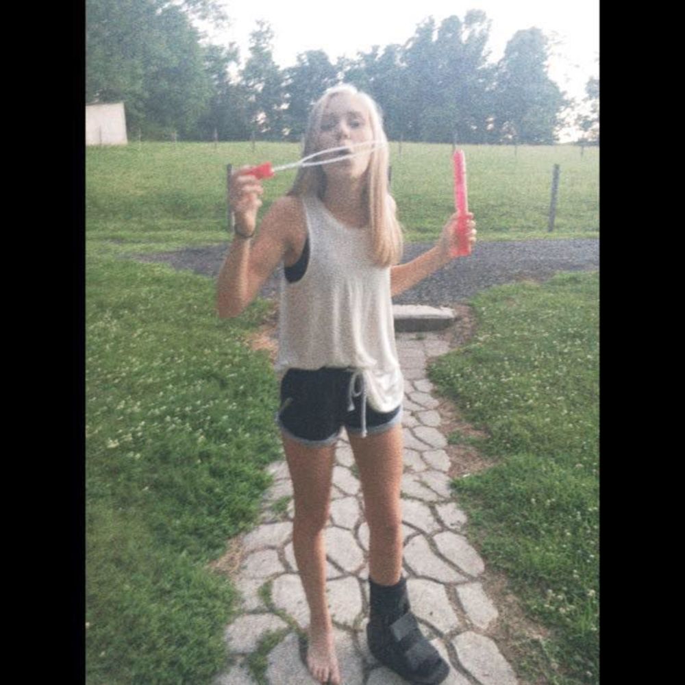 Meet your Posher, Hailey