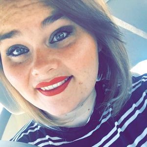 Meet your Posher, Winnie