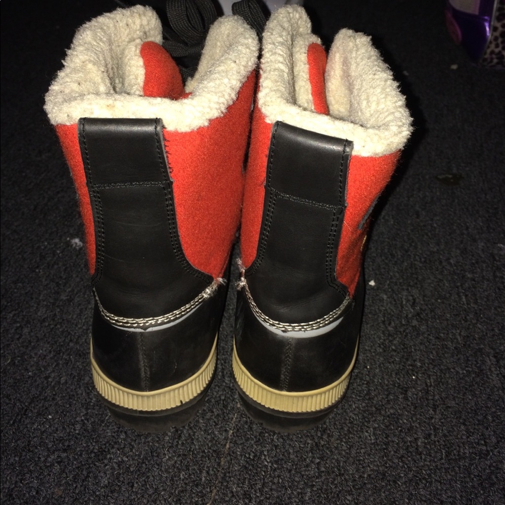 Boots - Picture 2 of 3
