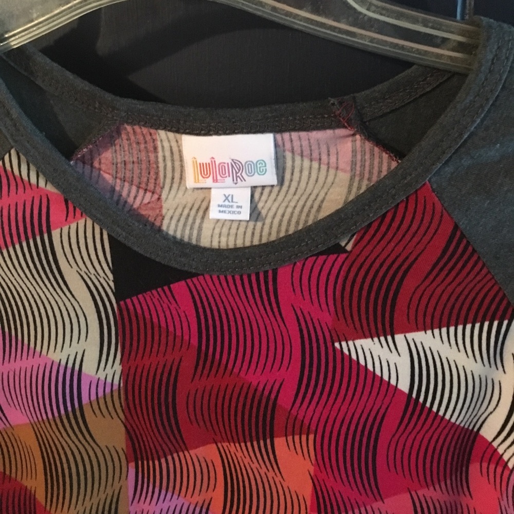 LulaRoe XL Randy! Triangle Pattern!