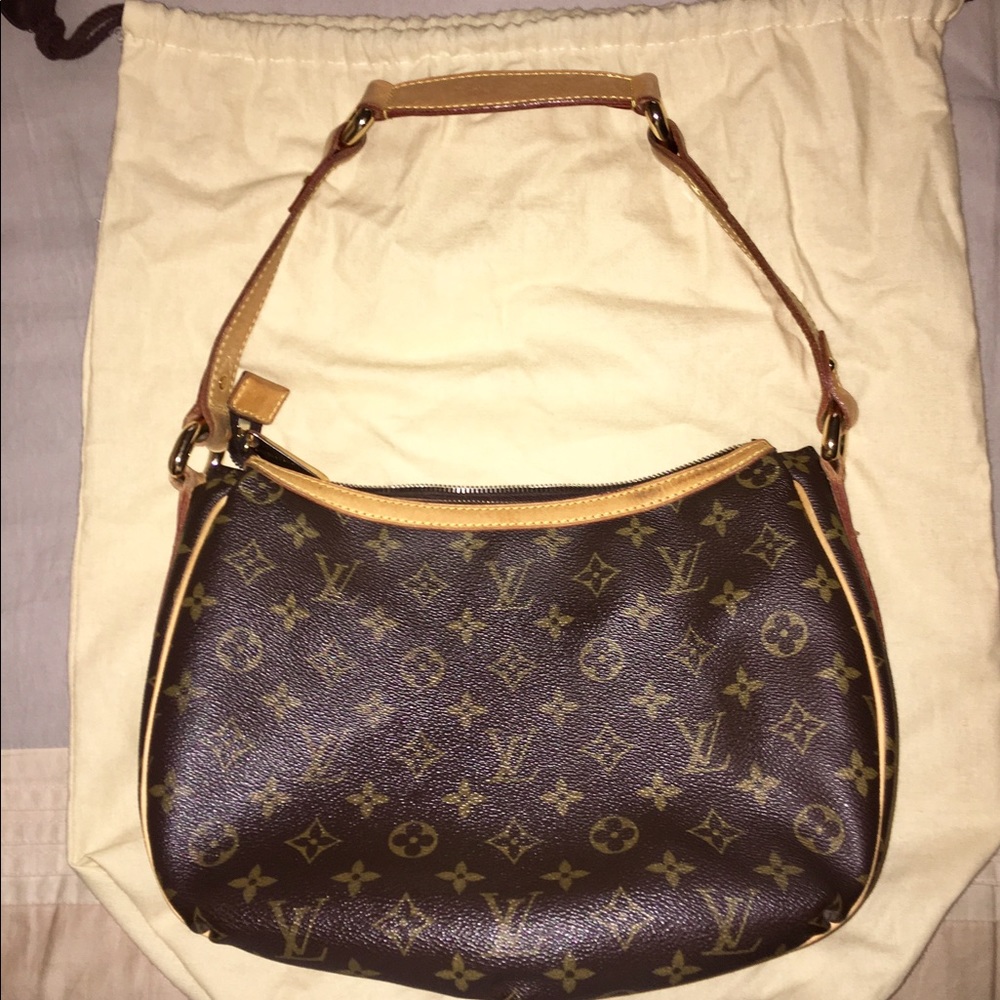 ✌🏼SOLD✌🏼Louis Vuitton Classic Handbag - Picture 3 of 5