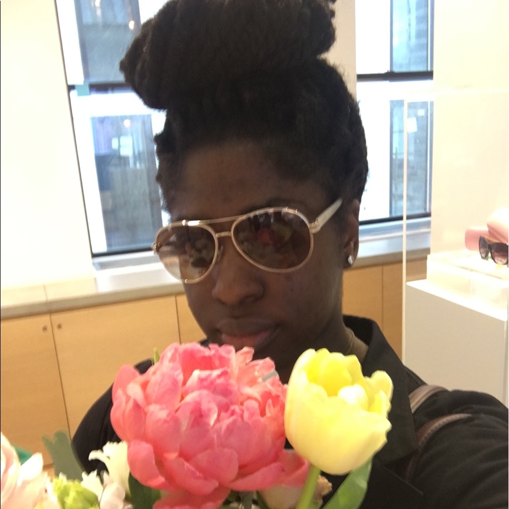 Meet your Posher, Saneeta