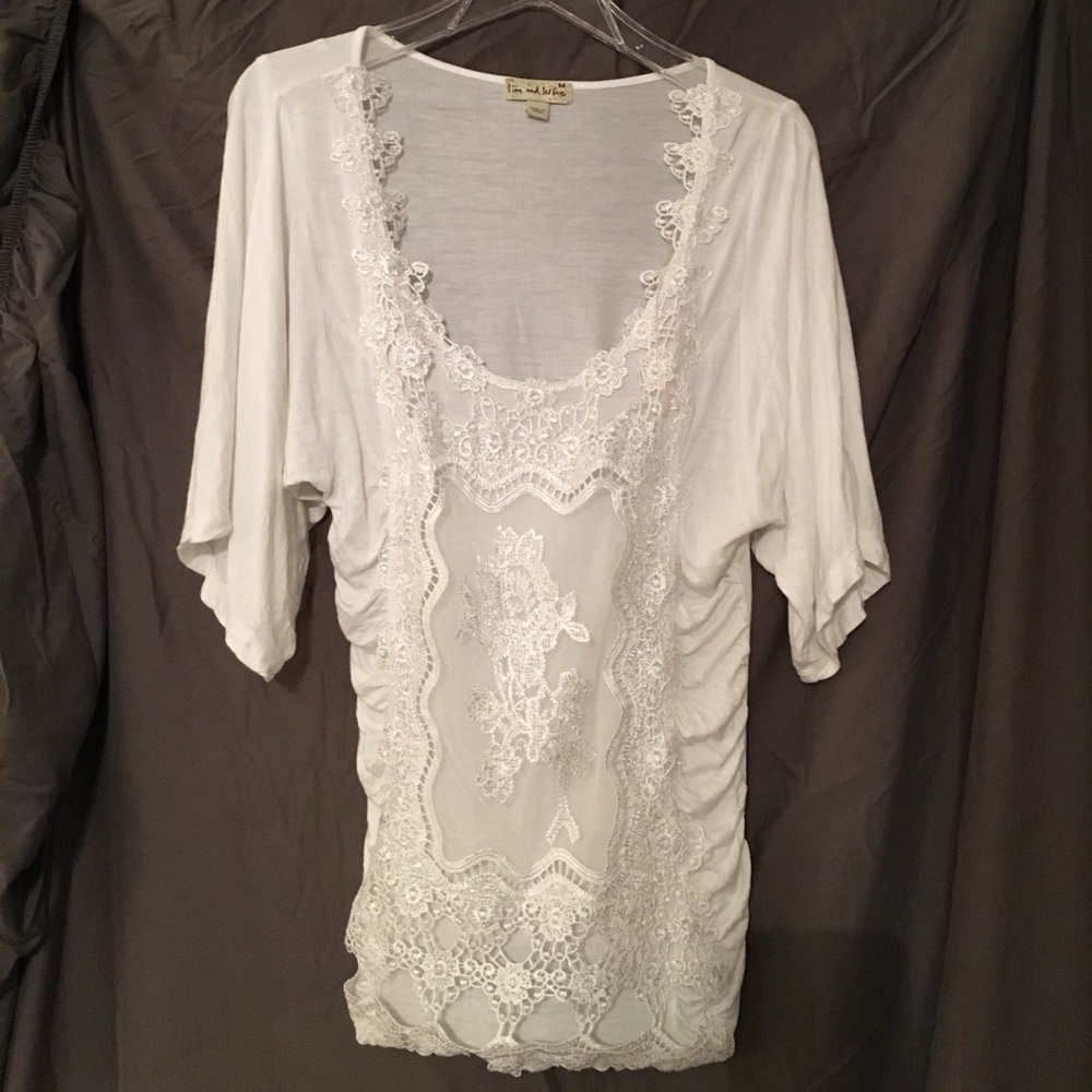 Women's lace embellished t-shirt