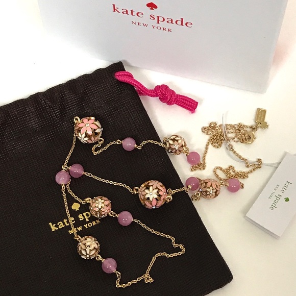 KATE SPADE At First Blush - Picture 2 of 8