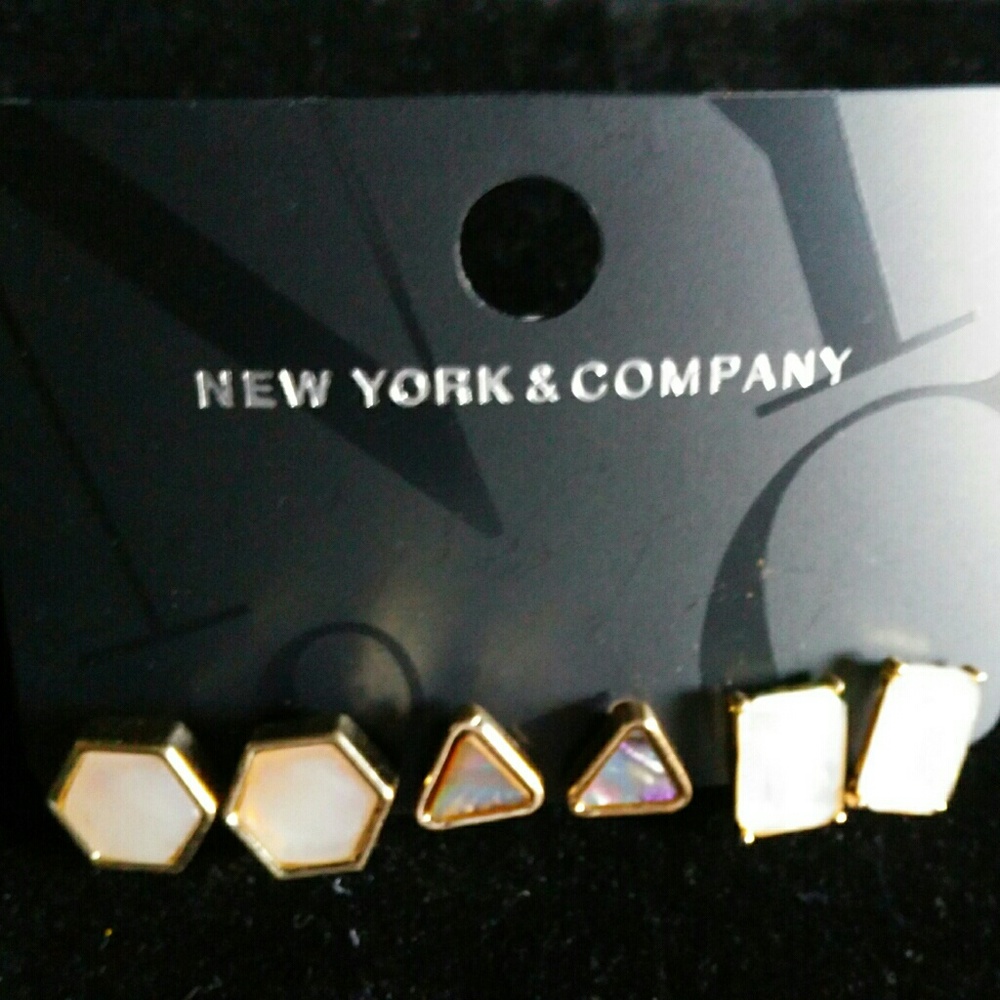 New York & Company