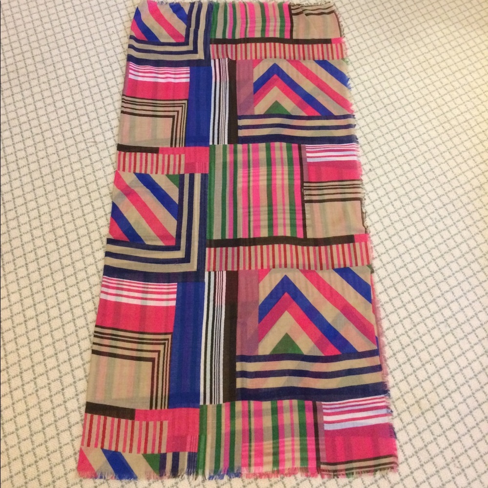 Patterned urban outfitters scarf