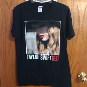 ***FINAL PRICE*** Taylor Swift Red CD T-Shirt