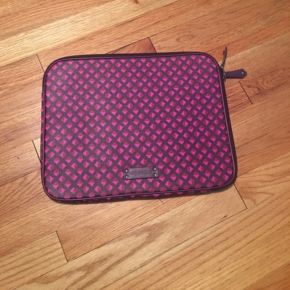 Laptop sleeve