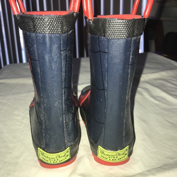 Toddler Spider-Man rain boots - Picture 3 of 7