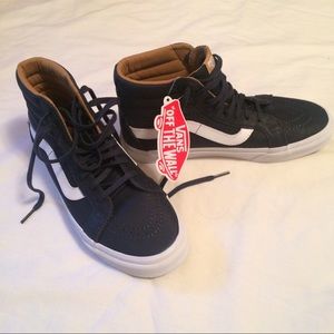 BRAND NEW Leather SK8-HI Vans