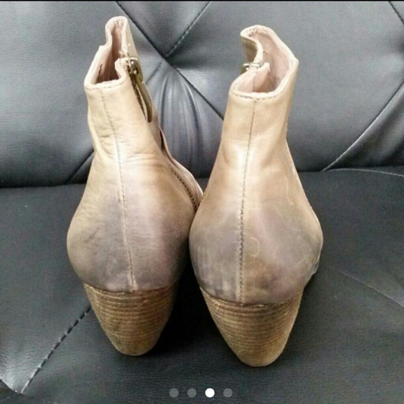 Vince Camuto cowboy booties - Picture 3 of 4