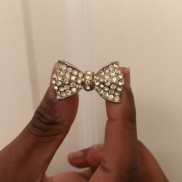 Bow tie Ring - Picture 2 of 2
