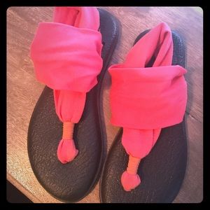 Sanuk Yoga Slings