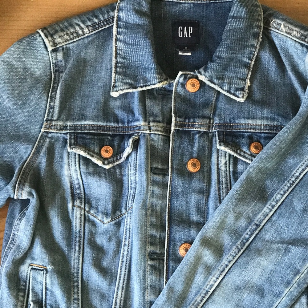 🚨25% OFF🚨Gap Jean Jacket
