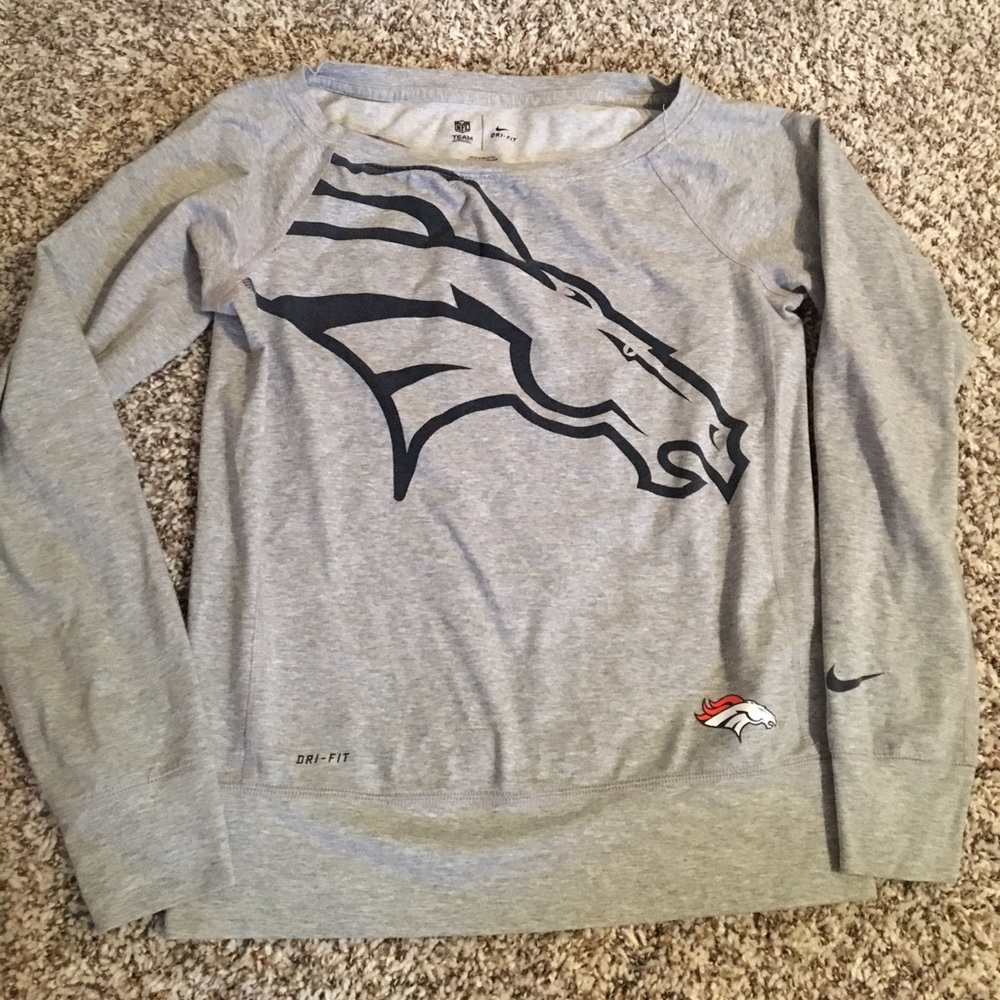 NIKE dri-fit BRONCOS sweater