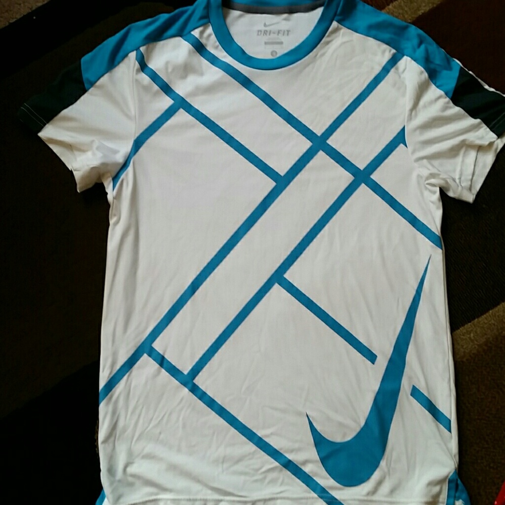 Nike Dri-Fit Tennis Tee Shirt