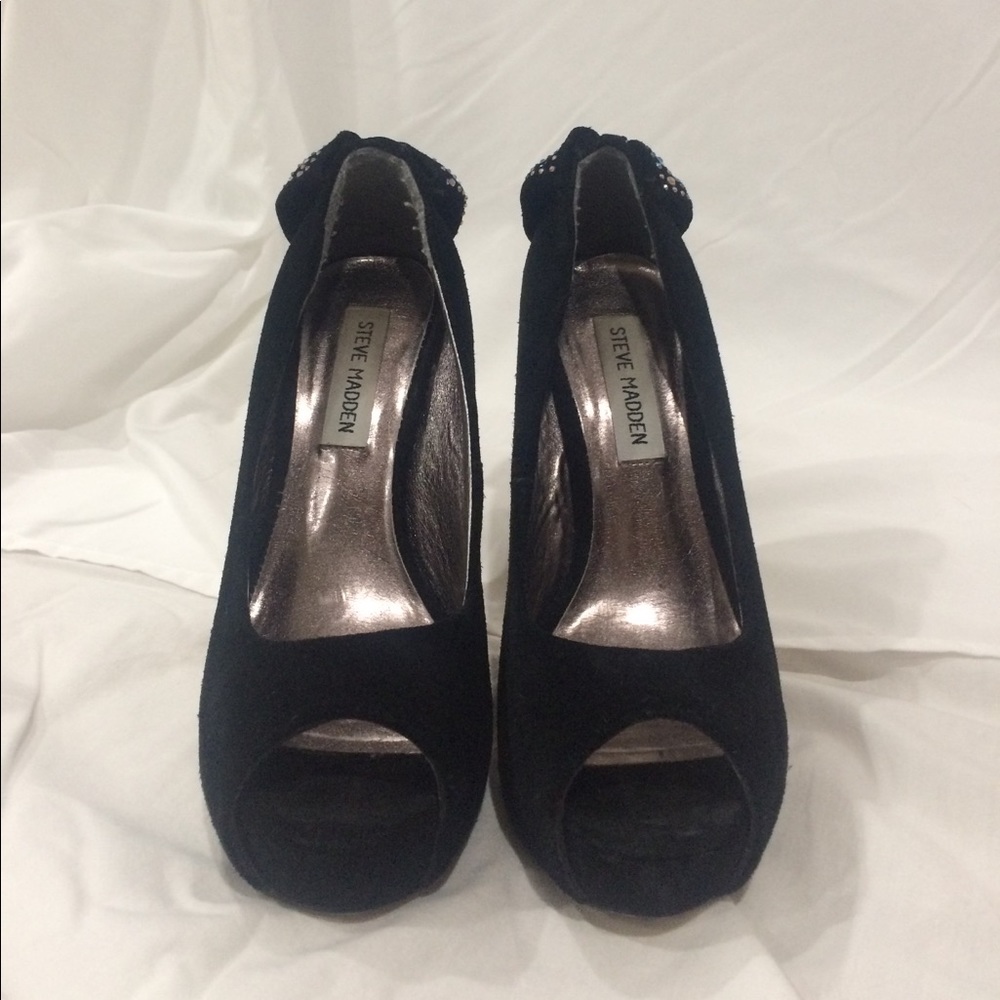 Steve Madden Black Pumps - Picture 2 of 3