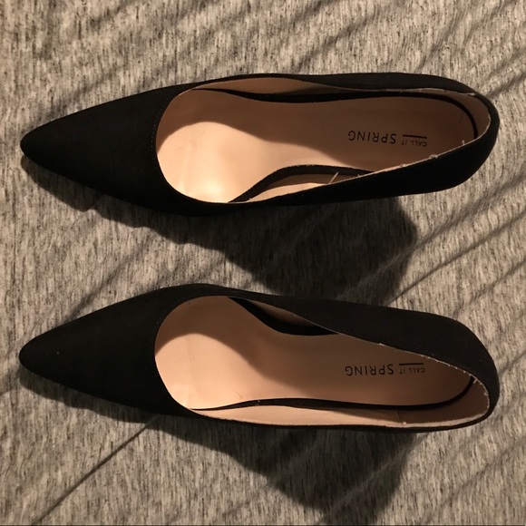 Call it spring black pumps - Picture 2 of 3