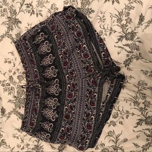 American Eagle patterned shorts