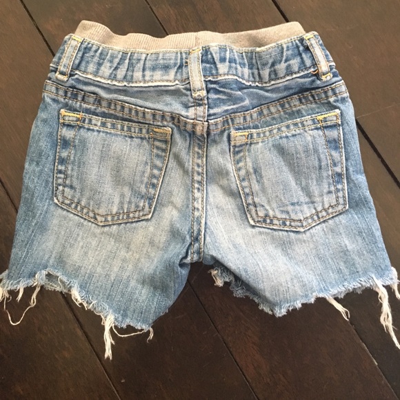 Bundle of Baby Gap Shorts - Picture 3 of 7