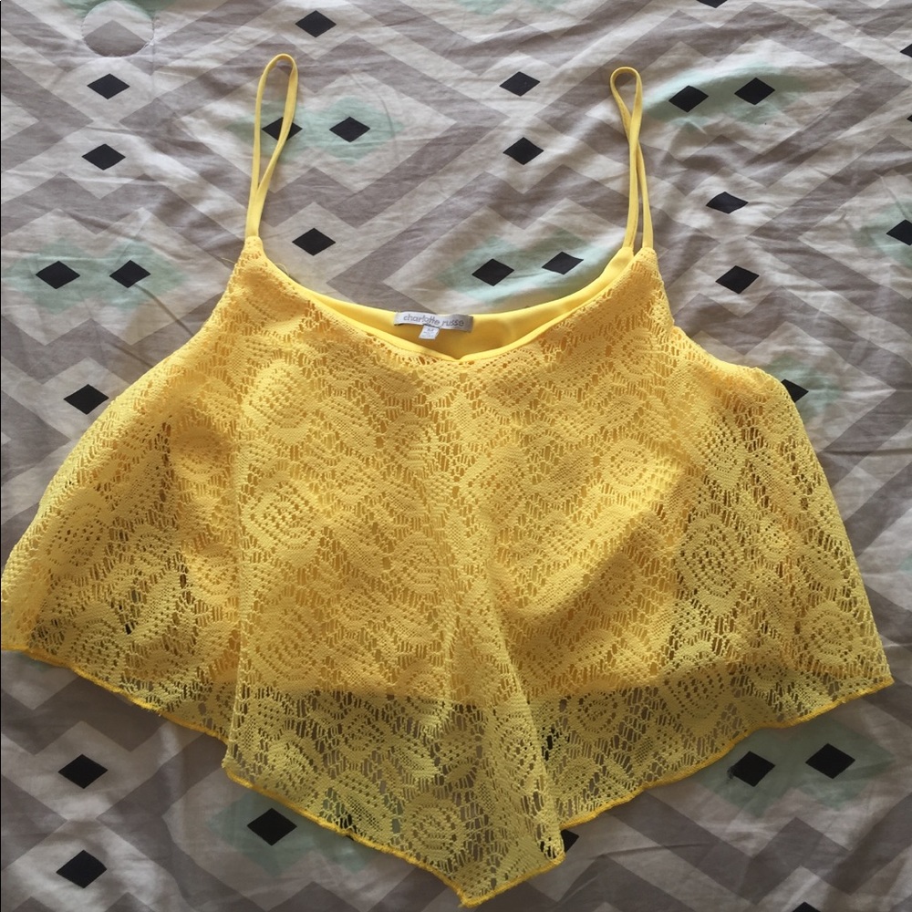 Yellow crop top 💛