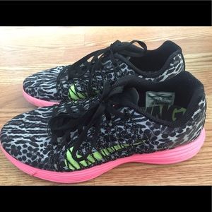 Nike Lunarlon black leopard / pink 7
