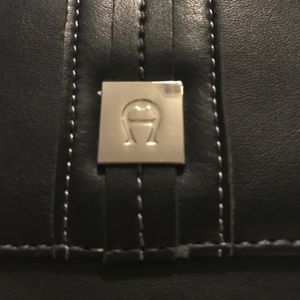 Vintage Etienne Aigner wallet in great condition.