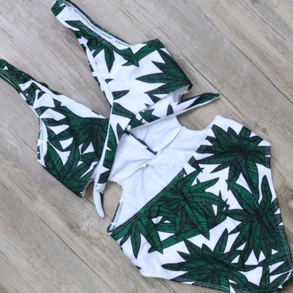 Palm Leaf Monokini - Picture 2 of 3