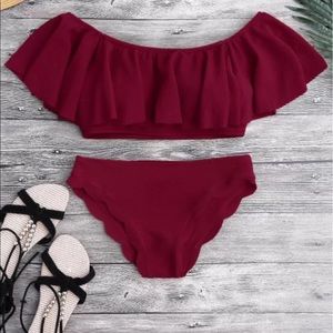 Off the shoulder flounce bikini set