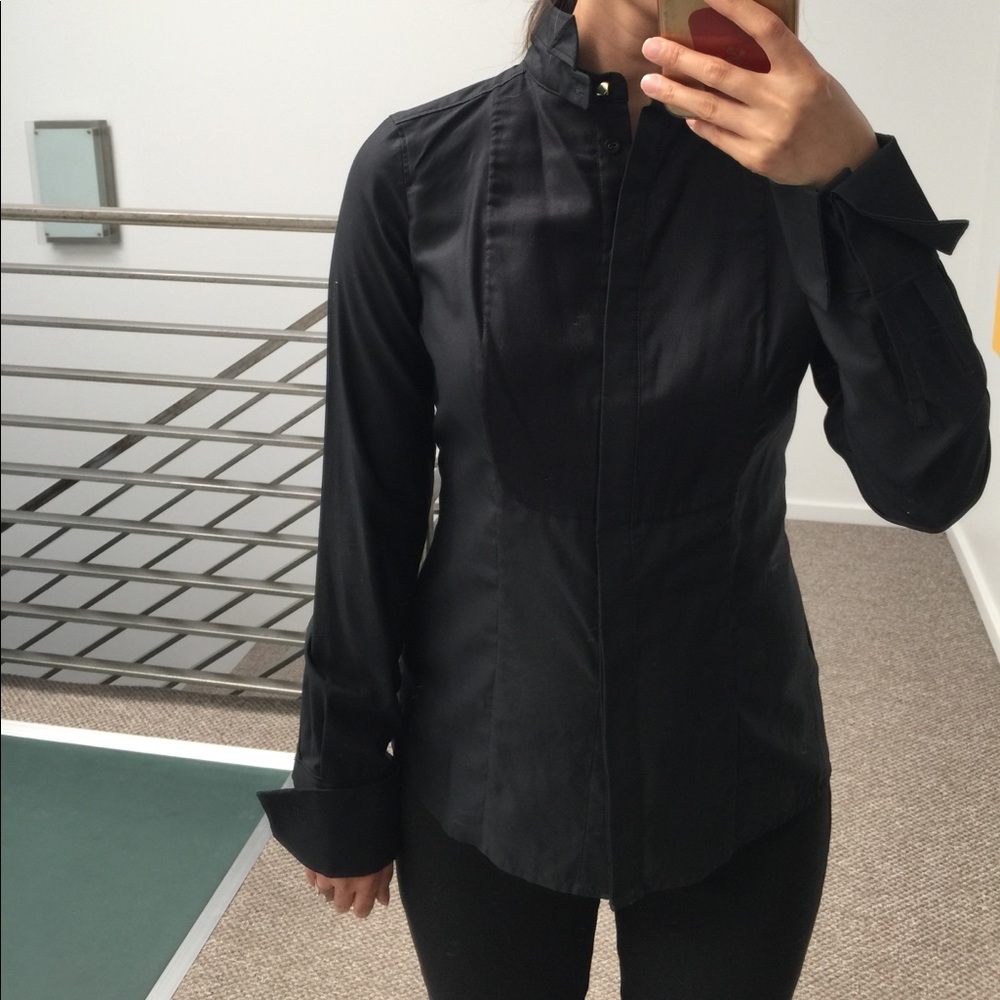 Black banana republic tux shirt. Size 0