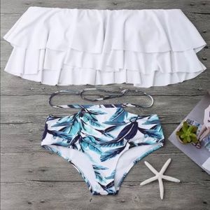 Off the shoulder flounce bikini set