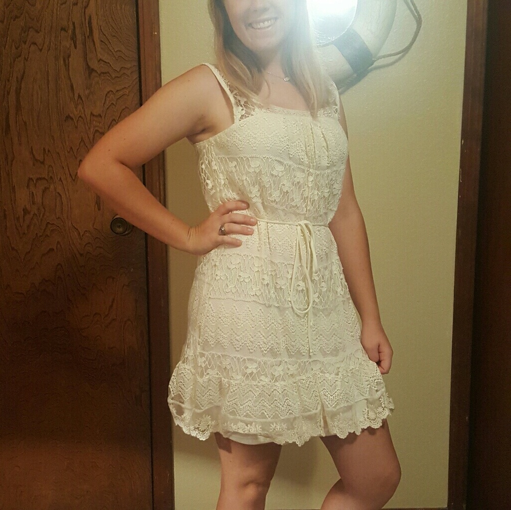 White lace dress