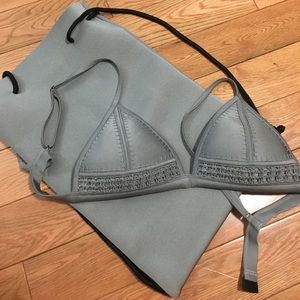 Grey triangl top with bag