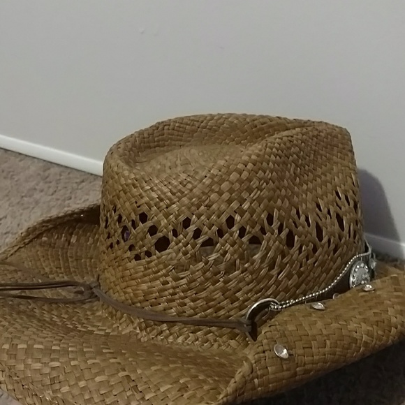 Bullhide cowgirl hat - Picture 3 of 3