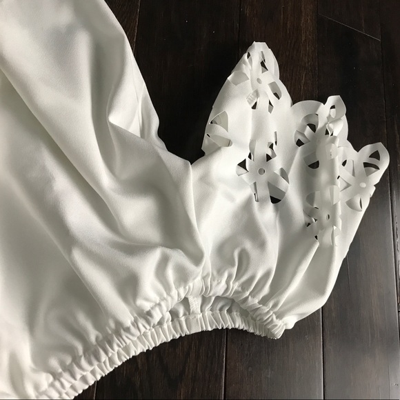 LAST 1 - LARGE white off the shoulder dress - Picture 8 of 8