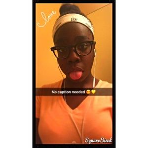 Meet your Posher, Aurelie