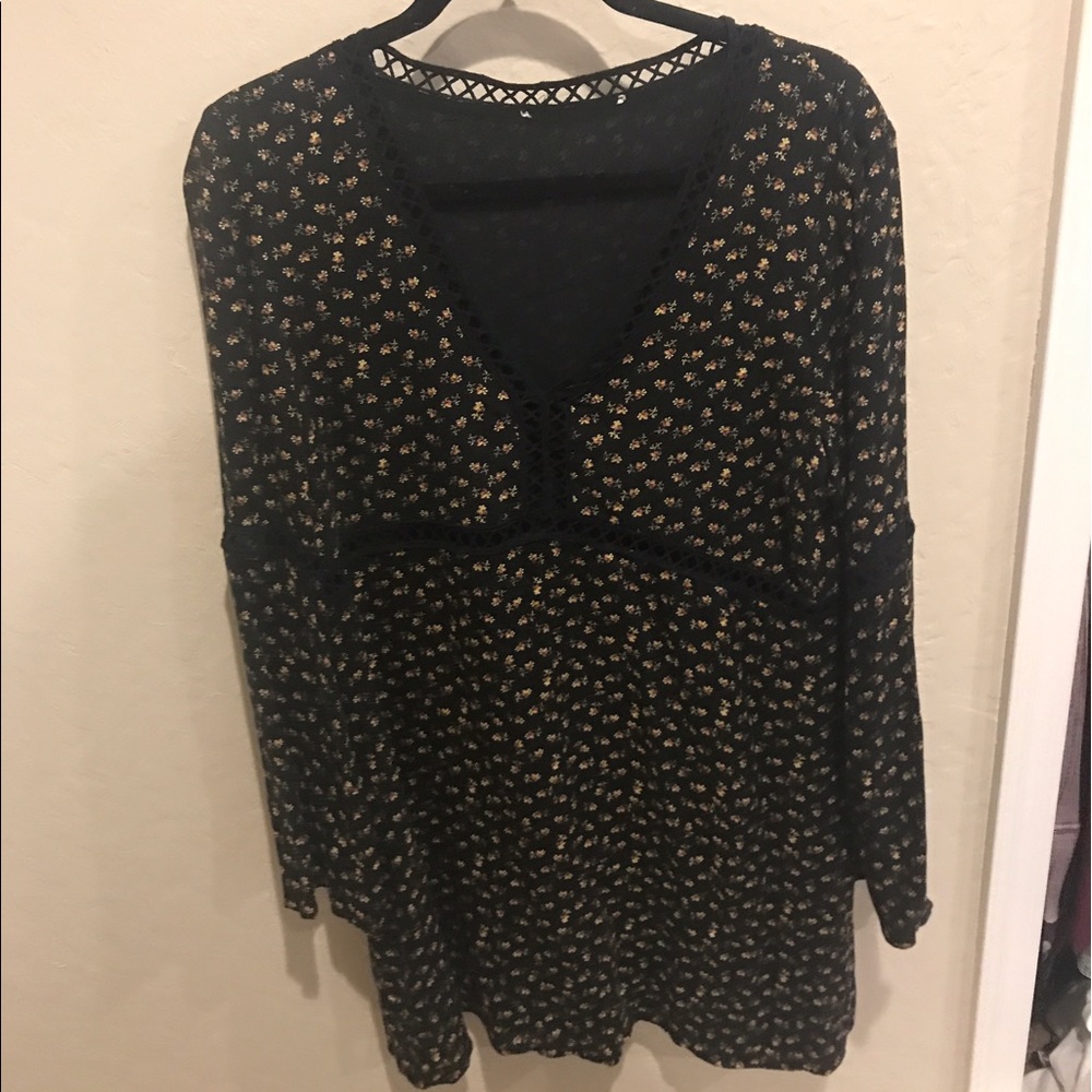 WAYF Long Sleeve Dress