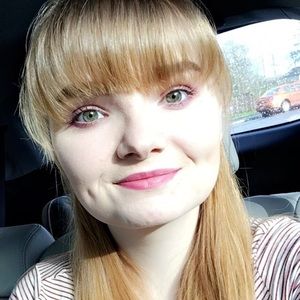 Meet your Posher, Christa