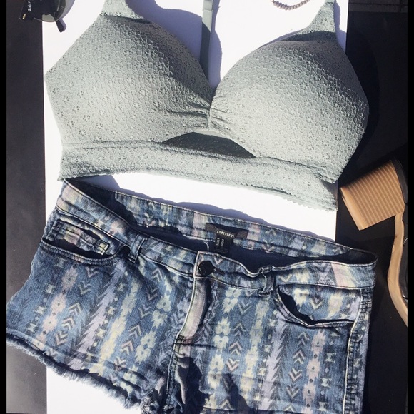 Tribal Print Denim Shorts - Picture 2 of 6