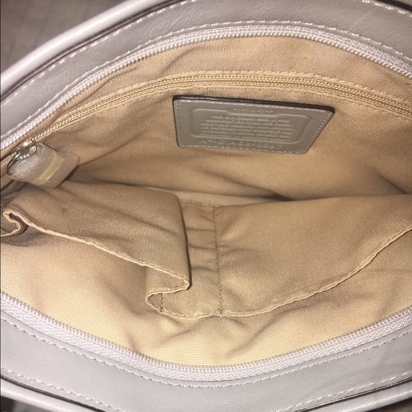 Purse - Picture 4 of 4