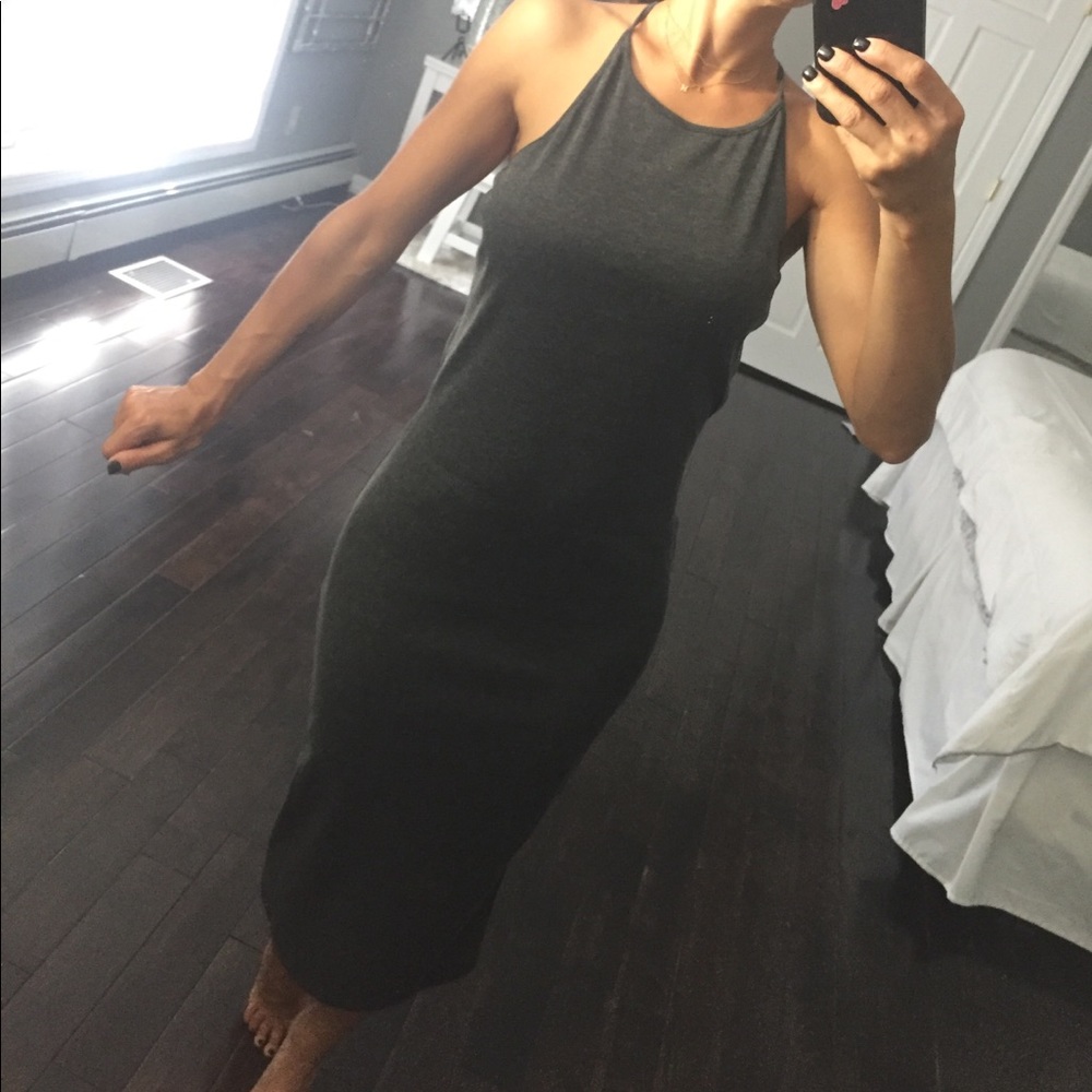 Final Sale Grey cross back stretch Maxi dress - Picture 4 of 8