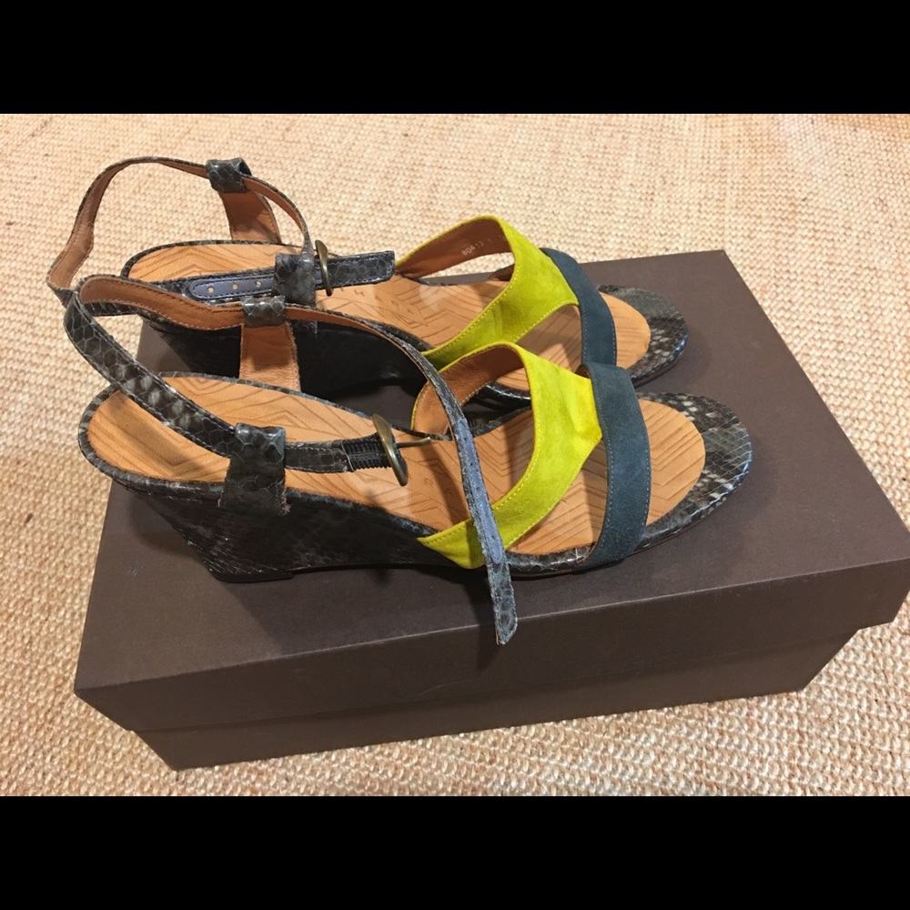 Chie Mihara Finde snakeskin wedge sandals