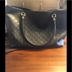 Authentic Gucci Black Guccisima- Leather Handbag