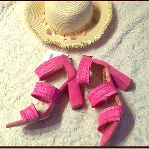 Sam & Libby Esther pink size 6 heeled sandals NIB