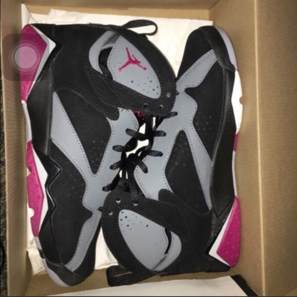Jordan Retro 7