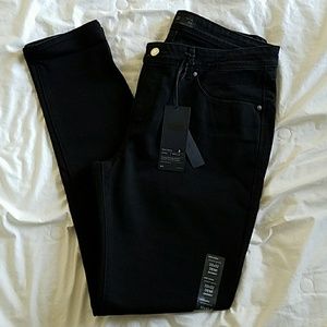 Levi's Women's Skinny Jeans - Demi Curve Size 32