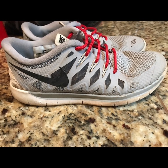 Boys Nike Free 5.0 Size 3.5y - Picture 3 of 4