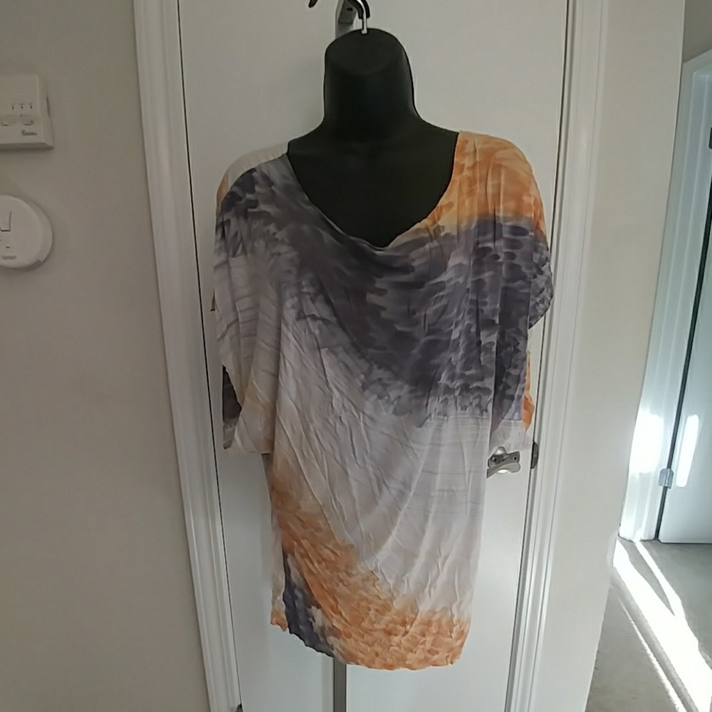 Indah Chelsea Top - M - Violet Sun Wave