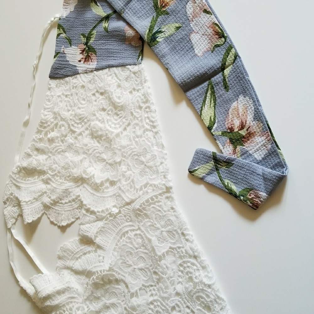 FESTIVAL-2 pc lace and blue floral romper - Picture 6 of 6
