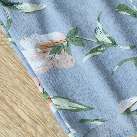 FESTIVAL-2 pc lace and blue floral romper - Picture 4 of 6